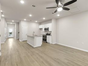 16806 Sonoma Breeze DR, Manor TX 78653