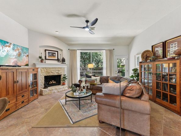 1224 Fall Creek LOOP, Cedar Park TX 78613