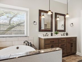 13226 Adonis DR, Austin TX 78729