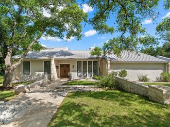 2310 Camino Alto