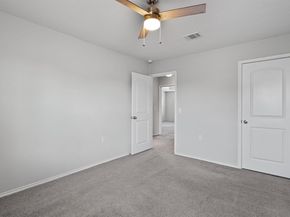 7001 Midlothian DR, Austin TX 78754