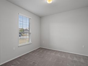 7001 Midlothian DR, Austin TX 78754