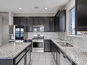 7001 Midlothian DR, Austin TX 78754