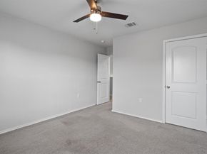 7001 Midlothian DR, Austin TX 78754