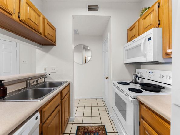 3001 Cedar St 310, Austin TX 78705