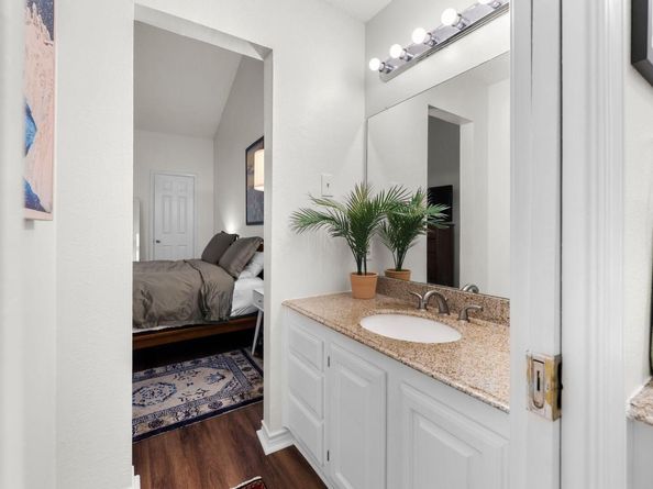 3001 Cedar St 310, Austin TX 78705