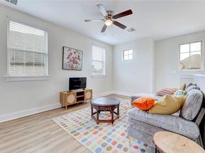 13501 Metric BLVD 3, Austin TX 78727