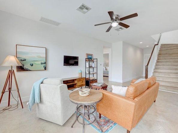 13501 Metric BLVD 3, Austin TX 78727