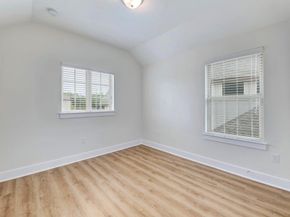 13501 Metric BLVD 3, Austin TX 78727