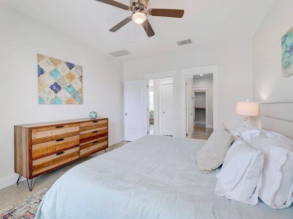 13501 Metric BLVD 3, Austin TX 78727