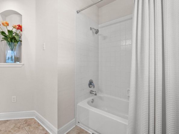 1900 Scofield Ridge PKWY 5901, Austin TX 78727