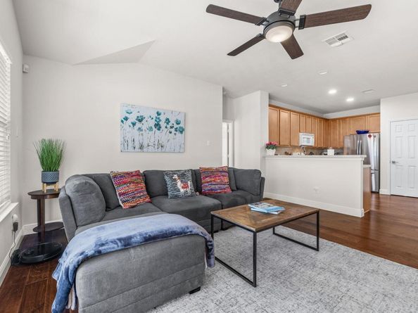 1900 Scofield Ridge PKWY 5901, Austin TX 78727