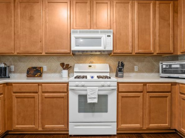 1900 Scofield Ridge PKWY 5901, Austin TX 78727