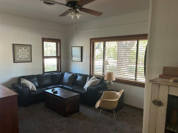 1704 S Church ST, Georgetown TX 78626