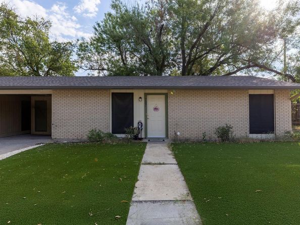 7001 Cooper LN, Austin TX 78745