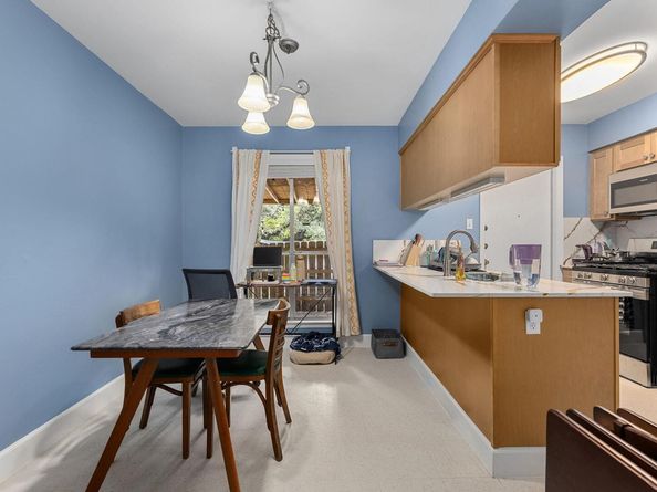 7001 Cooper LN, Austin TX 78745