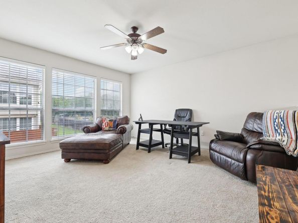 2632 Century Park BLVD 38, Austin TX 78727