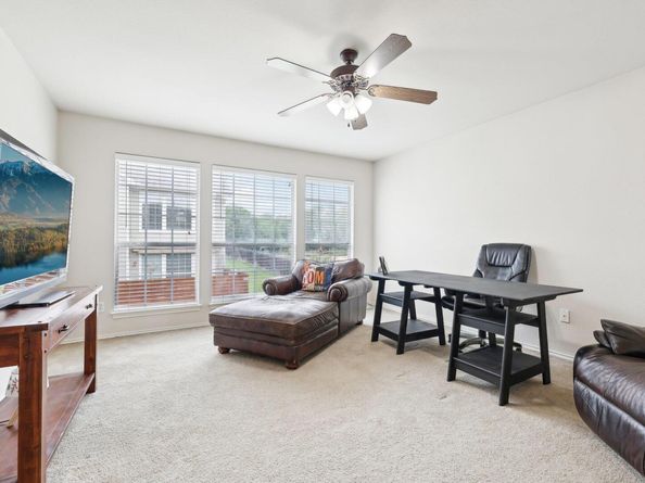 2632 Century Park BLVD 38, Austin TX 78727