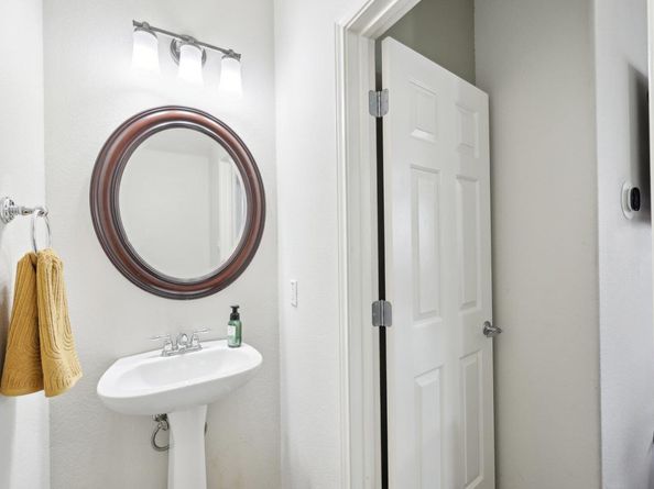 2632 Century Park BLVD 38, Austin TX 78727