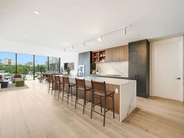 1006 Baylor ST 202, Austin TX 78703