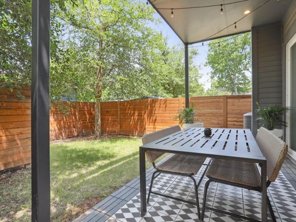 1904 W 39th ST A, Austin TX 78731