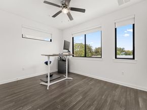 6409 Berkman DR 9, Austin TX 78723