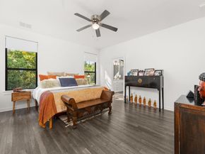 6409 Berkman DR 9, Austin TX 78723