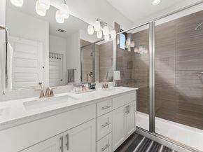 6409 Berkman DR 9, Austin TX 78723