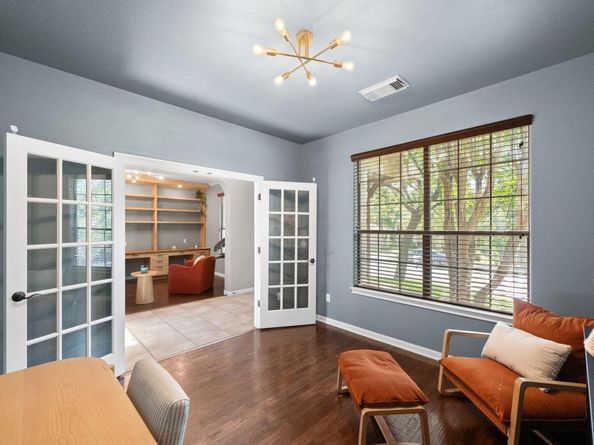 7716 Journeyville DR, Austin TX 78735