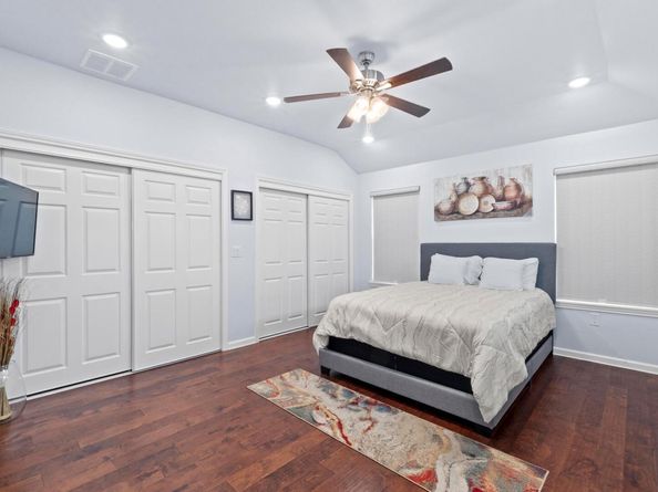 602 Delmar Ave B, Austin TX 78752