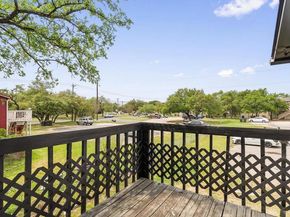 302 Hedgewood DR, Georgetown TX 78628