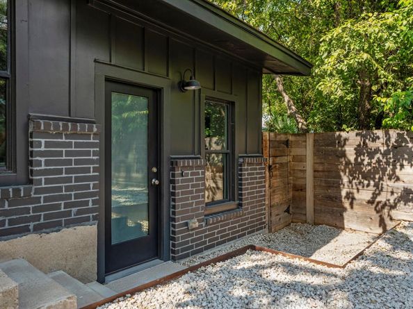 2800 South 4th ST 1, Austin TX 78704