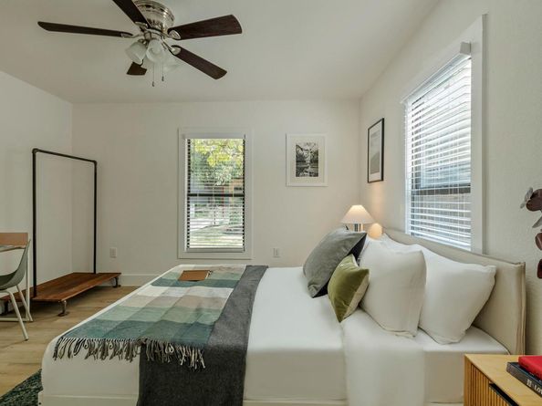 2800 South 4th ST 1, Austin TX 78704