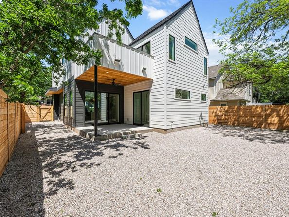 1305 Walnut Ave, Austin TX 78702