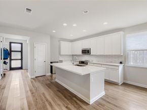 16516 Glimmering RD, Manor TX 78653
