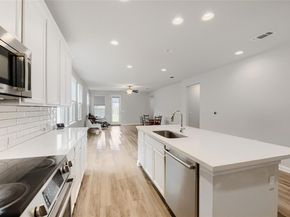 16516 Glimmering RD, Manor TX 78653