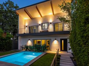 2705 Lyons RD, Austin TX 78702