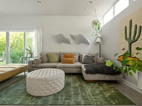2705 Lyons RD, Austin TX 78702