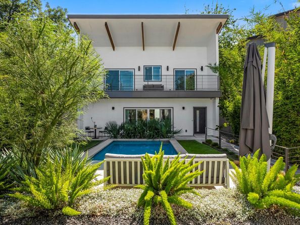 2705 Lyons RD, Austin TX 78702
