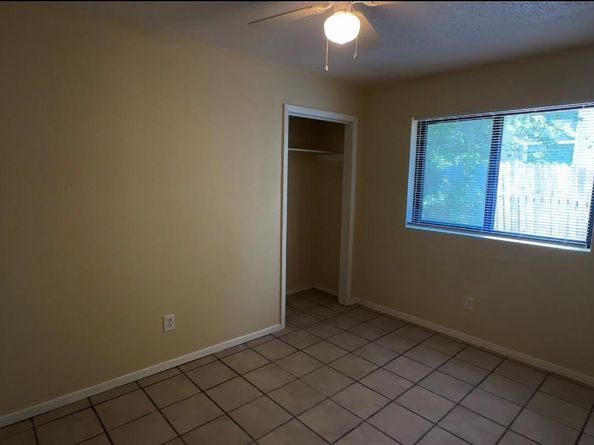 4801 Bergfield DR, Austin TX 78744