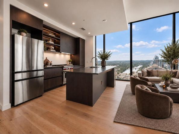 610 Davis ST 3308, Austin TX 78701