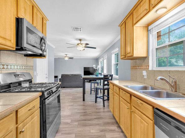 4801 Saguaro RD, Austin TX 78744