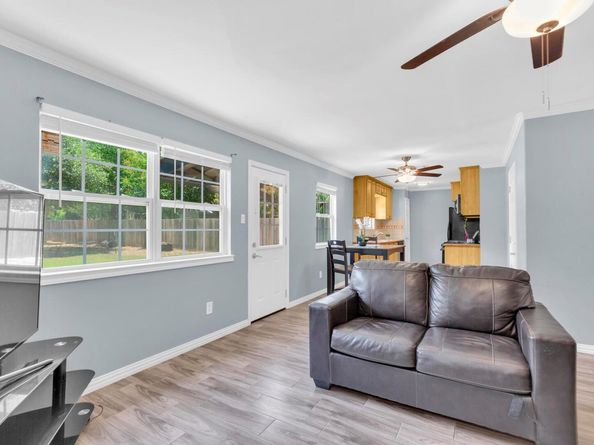 4801 Saguaro RD, Austin TX 78744