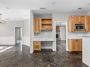 2203 Lindell Ave, Austin TX 78704