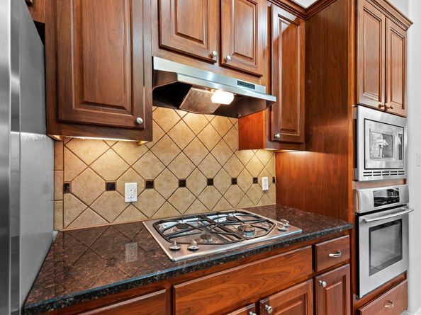 2504 Moray LN, Cedar Park TX 78613