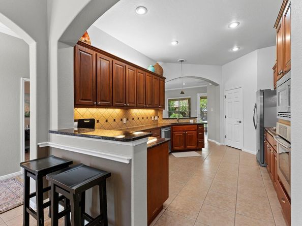 2504 Moray LN, Cedar Park TX 78613