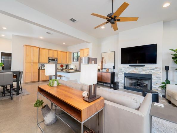5606 Clay Ave B2, Austin TX 78756