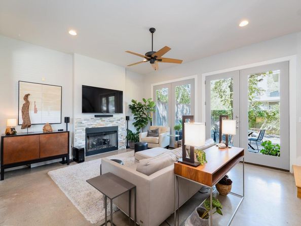 5606 Clay Ave B2, Austin TX 78756