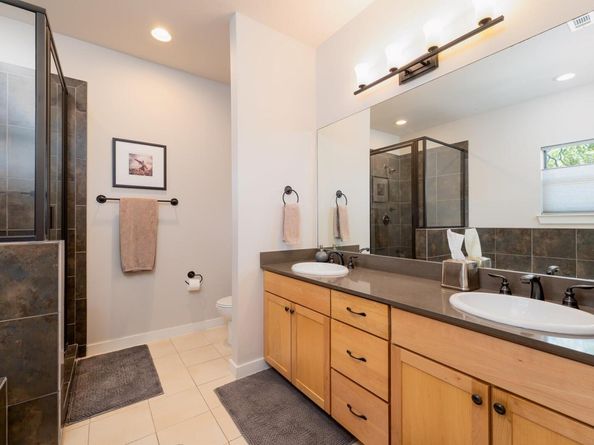 5606 Clay Ave B2, Austin TX 78756