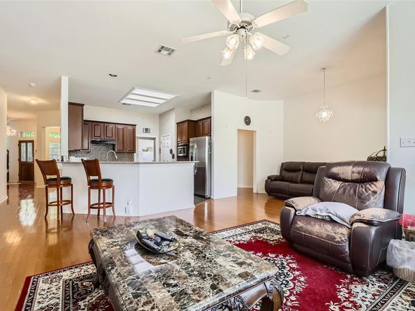 801 Lone Buck PASS, Cedar Park TX 78613